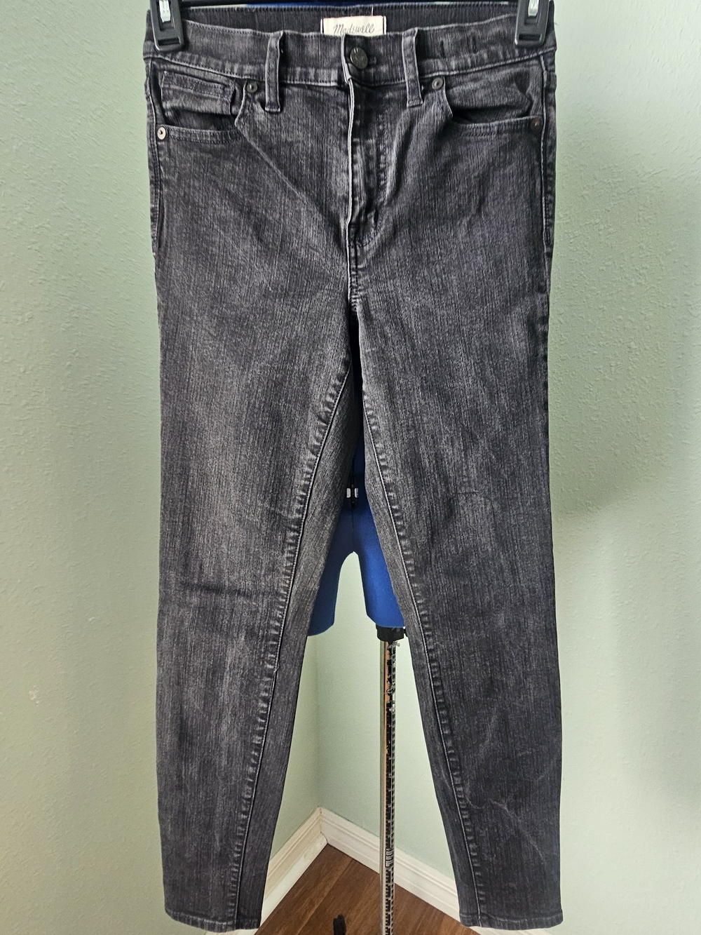 Madewell Women's Faded Black High Waisted Skinny Jeans Size 29